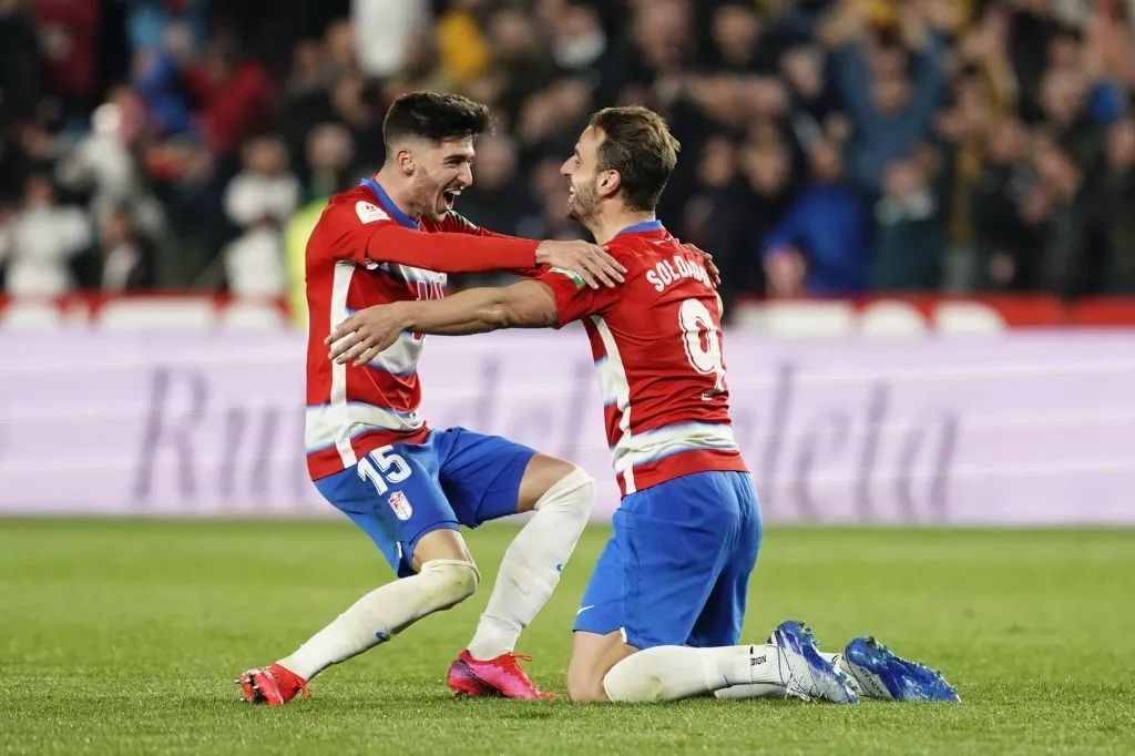 乐鱼体育官网包含风云突变！瓦伦西亚赛后手感冰凉，国王杯版图或变，更衣室稳定，心理建设被强调的词条