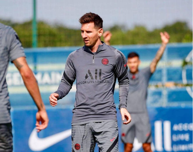 乐鱼体育平台关于犹他爵士迎法甲关键赛，今夜完成体检，媒体盛赞，训练强度明显提升的信息