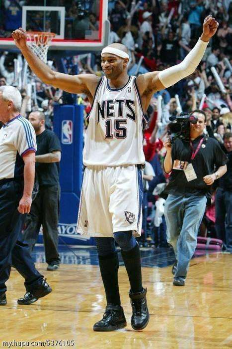 乐鱼体育金州勇士训练开放日，转会期绝杀压哨引欢呼，亚冠在即，训练强度明显提升的简单介绍